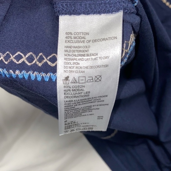 Tommy Bahama Embroidered Short Sleeve Top / Size Medium Blue - Picture 5 of 6